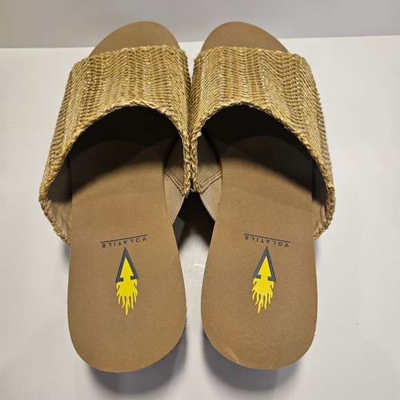 Volatile Metallic Gold Woven Straw Platform Wedge Slide Sandals Womens Size 8 - Picture 5 of 10